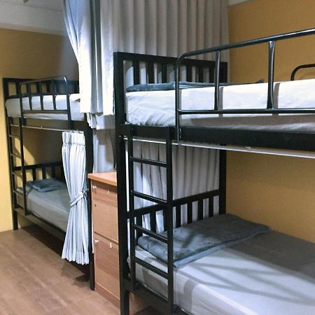 Hostel Artistel (Adults Only) Chiang Mai Zewnętrze zdjęcie