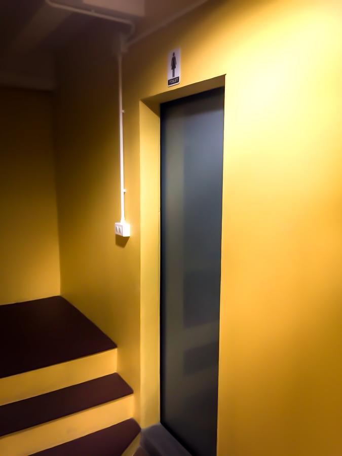 Hostel Artistel (Adults Only) Chiang Mai Zewnętrze zdjęcie