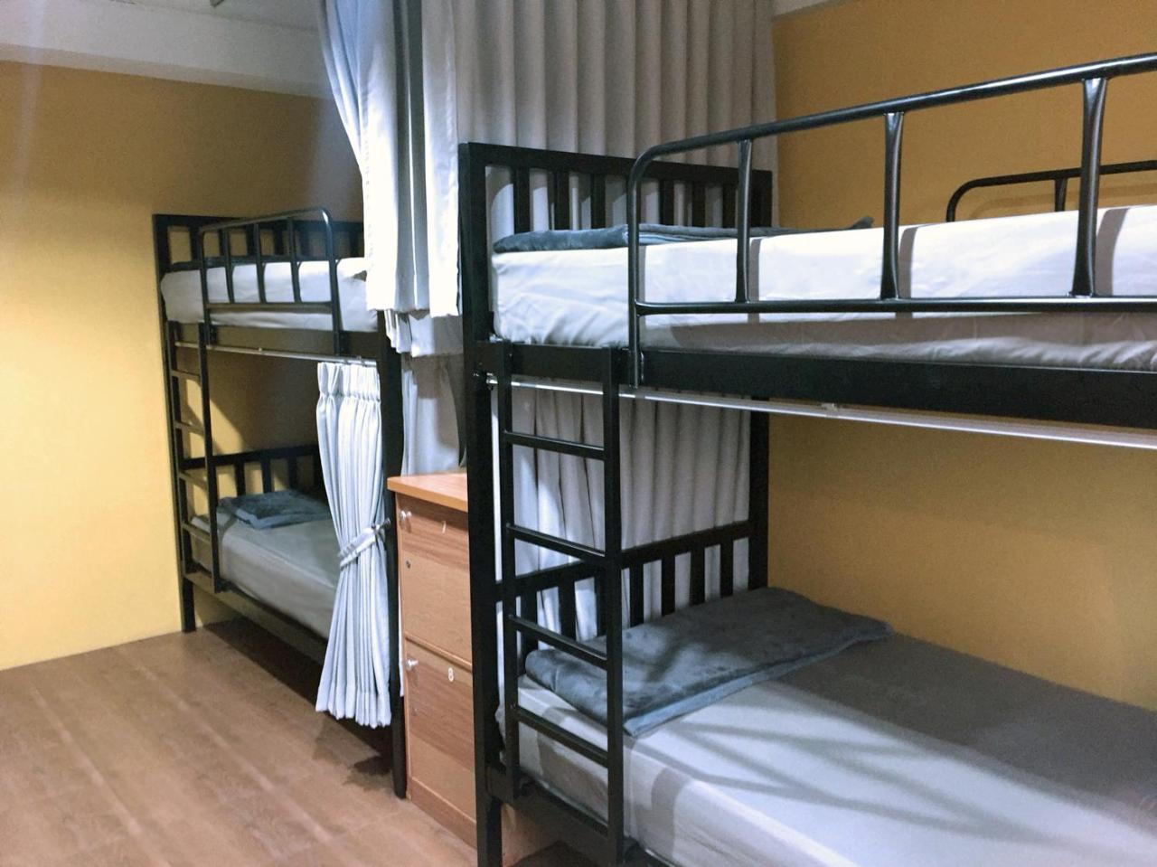 Hostel Artistel (Adults Only) Chiang Mai Zewnętrze zdjęcie